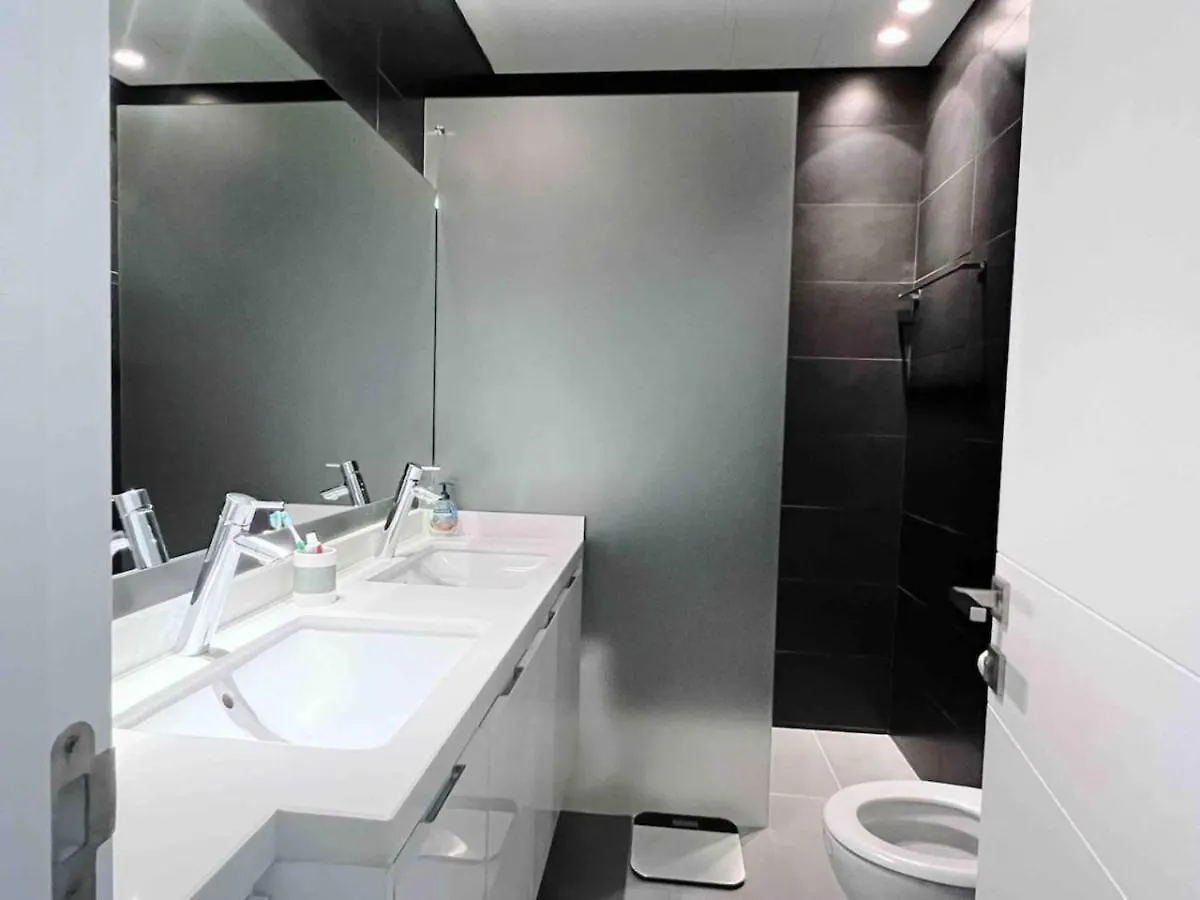 Gorgeous 3Br Achrafieh Apt Beirut 0*,  Libanon
